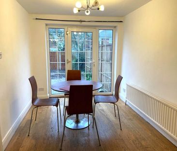 3 bedroom terraced house to rent - Photo 6