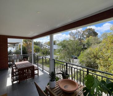 Kensington - Photo 3