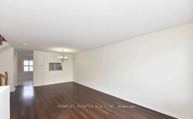 2C Leaside Park Drive #3 - Photo 1