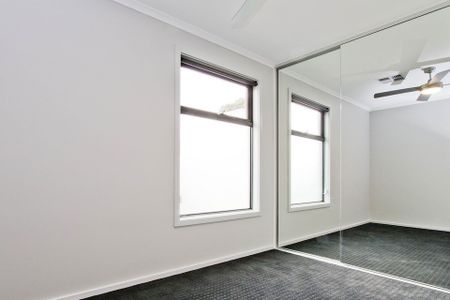 19/39 Crigton Avenue, Royal Park. - Photo 4