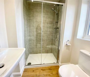 Honeycomb Vale, Chard, TA20 - Photo 3