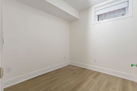For Lease - 72 Jones Avenue Unit# Unit B, Toronto, Ontario - Photo 5