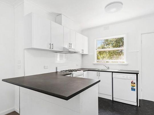 3/82 Studley Road, Ivanhoe - Photo 1
