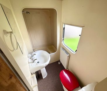 Park Homes, Mexborough - Photo 6