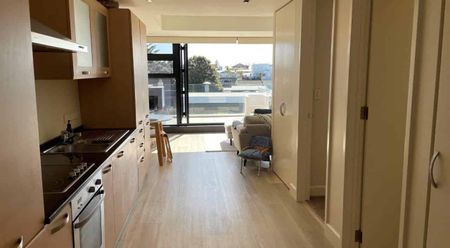 One Bedroom Delight - Photo 4