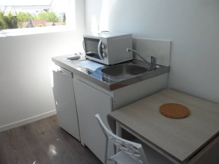 LOCATION APPARTEMENT - FACHES THUSMESNIL - Photo 4