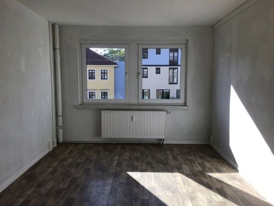 Ihre neue Wohnung: günstig geschnittene 2-Zimmer-Wohnung (WBS) - Foto 1