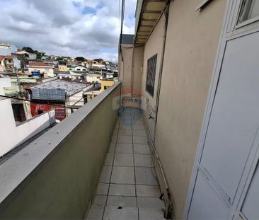 Casa para locação com 2 dormitórios, 2 banheiros e quintal por R$1.... - Foto 4