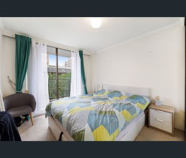 304/2 Springfield Avenue, Potts Point, NSW 2011 - Photo 4