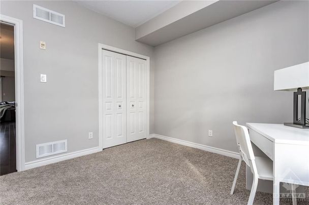 For Lease - 1065 Beryl Private Unit# G, Blossom Park - Airport and Area, Ontario - Photo 1