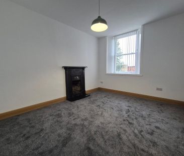 2 bedroom cottage to rent - Photo 2