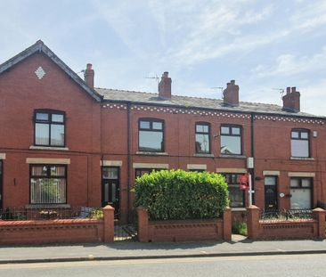 Warrington Road, Abram, Wigan, WN2 - Photo 2
