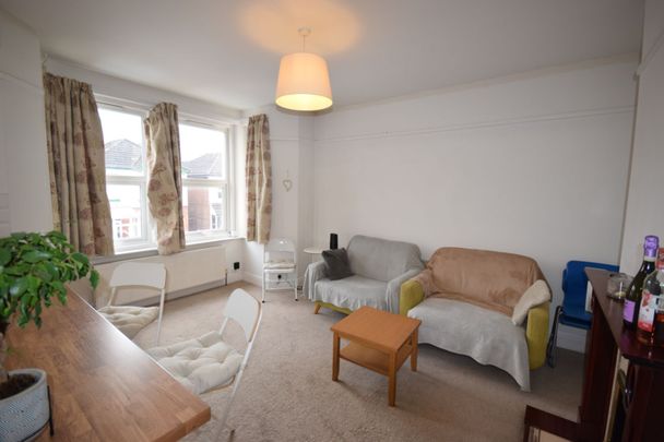 2 Bedroom Flat To Rent in Winton - £1,120 pcm Tenancy Info - Photo 1