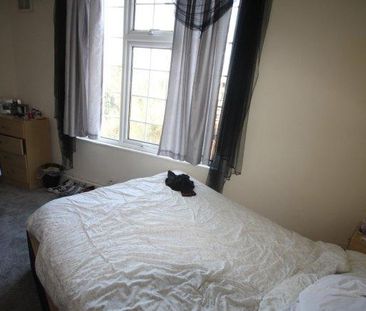 2 bedroom house share to rent - Photo 1