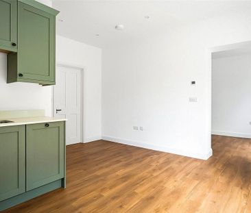 2 bedroom detached house to rent - Photo 1