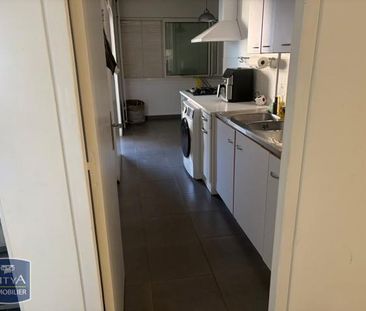 Location Appartement 3 pièces 68m² MARTIGUES 13500 - Photo 4