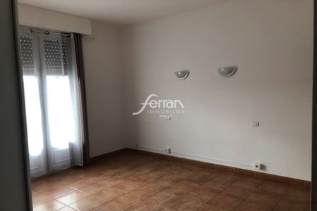Location Appartement 3 pièces 68m² DRAGUIGNAN 83300 - Photo 4