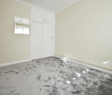 2 bedroom maisonette to rent - Photo 3