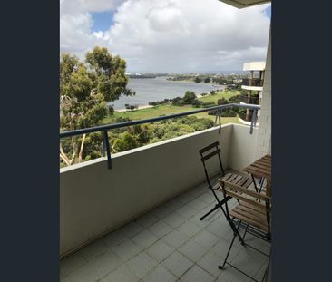 Unfurnished Apartment Overlooking the Swan River! - Photo 5
