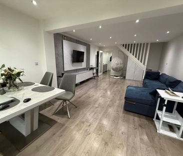 2 bedroom terraced house to rent - Photo 1