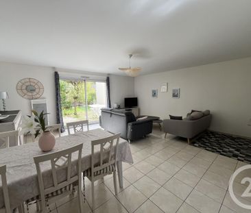Location Appartement 3 pièces 76m² GRANVILLE 50400 - Photo 2