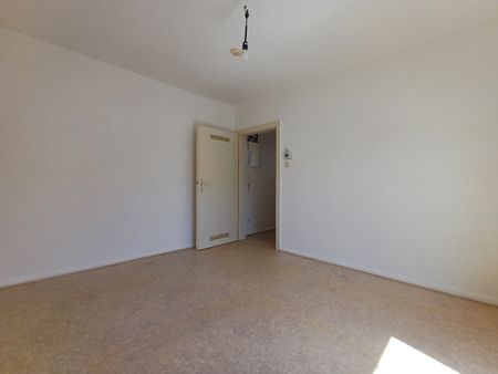 Innenstadt! 1-Zimmer-Wohnung mit Balkon - Photo 5