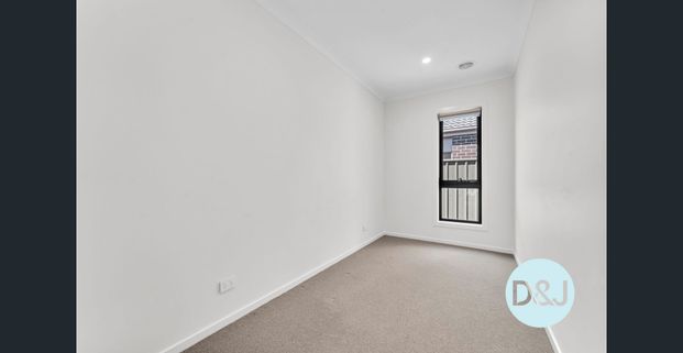 Modern Living in the Heart of Botanic Ridge - Photo 1