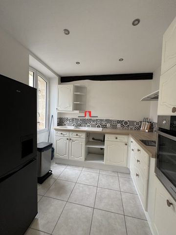Maison à louer, 2 pièces - Val de Virvée 33240 - Photo 3