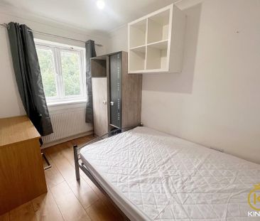 5 bedroom detached house to rent - Photo 5