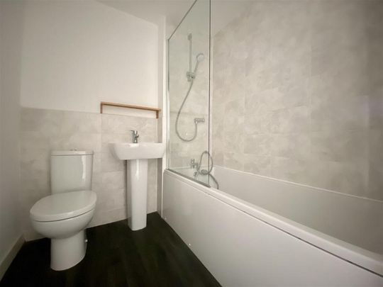 2 bedroom semi-detached house to rent - Photo 1