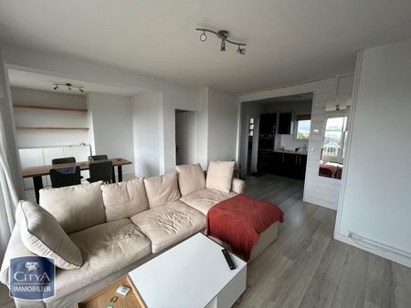 Location Appartement 3 pièces 66m² LA ROCHELLE 17000 - Photo 2