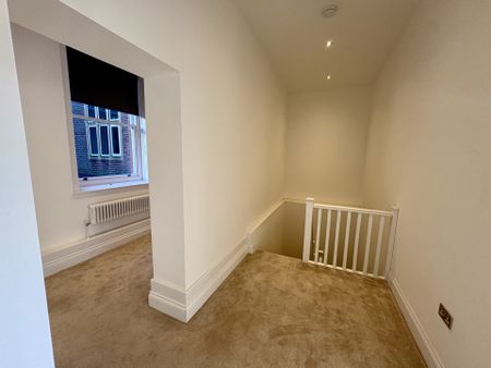 Middleton House - Photo 5