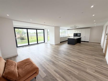 Raby Mere Road, Raby - Photo 4
