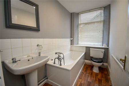 Lowwood Road, CH41 2SR, Birkenhead - Photo 4