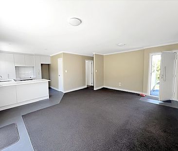 COMPACT AND NEAT AS A PIN-TWO BEDROOMS-STANMORE BAY! - Photo 2