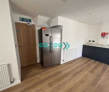 1 bedroom house of multiple occupation to rent - Photo 6