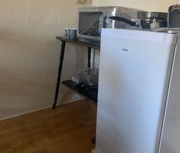 Location Appartement 1 pièce 24m² - Photo 4