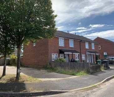 2 bedroom semi-detached house to rent - Photo 2