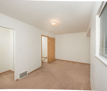 Grove Estates - Photo 6