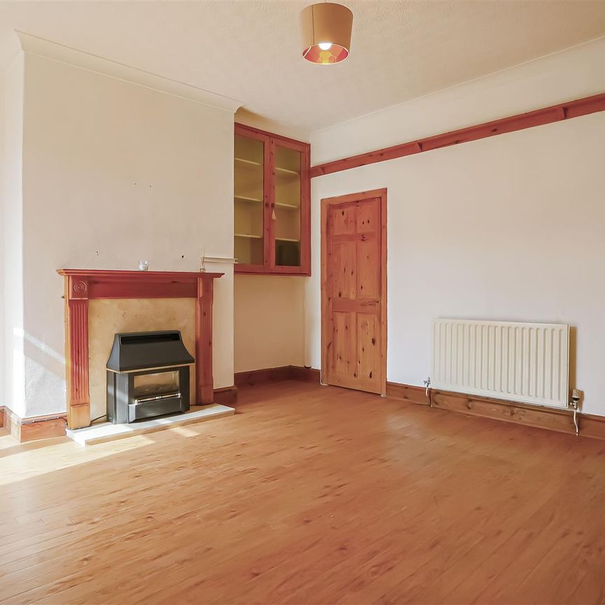 Nares Road, Blackburn - Photo 1