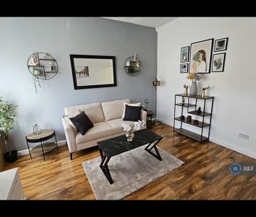 2 bedroom terraced house to rent - Photo 2