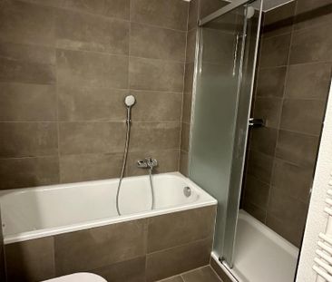 Familienwohnung - Erstvermietung nach Komplettsanierung - Photo 1