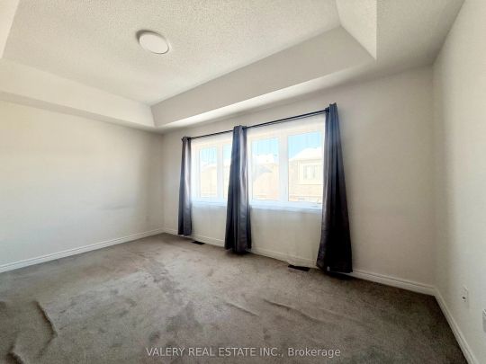 7 Geranium Crescent #7 - Photo 1