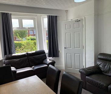 34 Temple Avenue - Photo 1