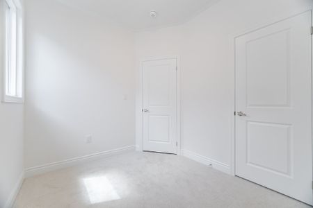 For Lease - 1302 Muller Lane, Oakville, Ontario - Photo 5