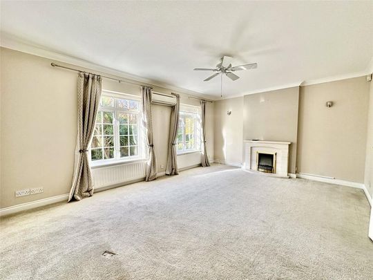 3 bedroom townhouse to rent - Photo 1