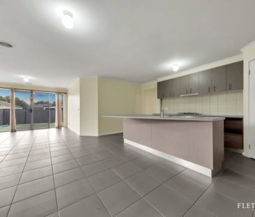 Experience modern living nestled in a prime Point Cook location - Photo 3