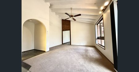 Neat and tidy family home - Photo 4