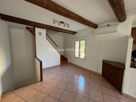 A LOUER - CARPENTRAS - MAISON DE VILLE, - Photo 1