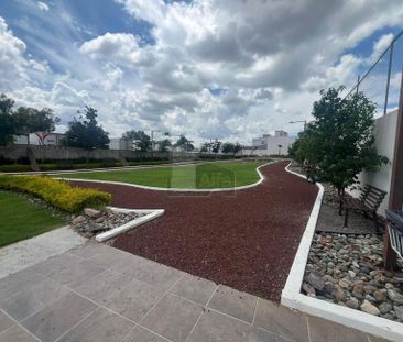 Casa en Renta en Rinconada del Bosque, LEON, GTO. por Plaza City Ce... - Photo 2